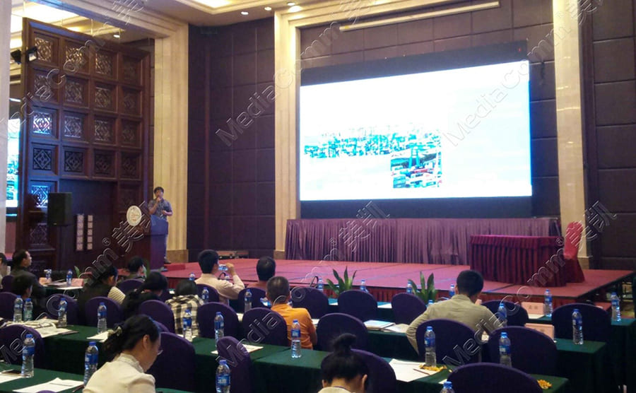 现场讲解天津公安多警种联合作战指挥中心解决方案