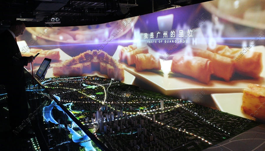 超高清4K HDR技术在富力地产展厅