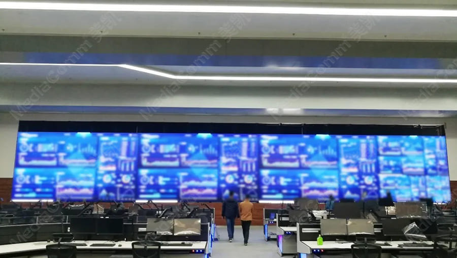 白云机场AOC