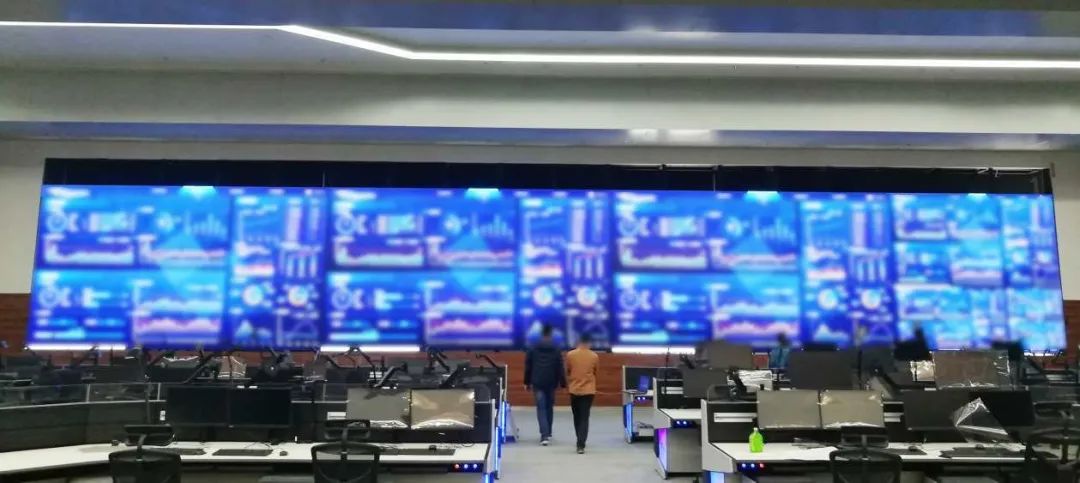 广州白云机场AOC